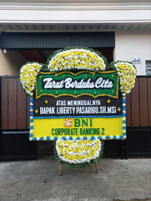 Papan Bunga Duka di Kei Besar